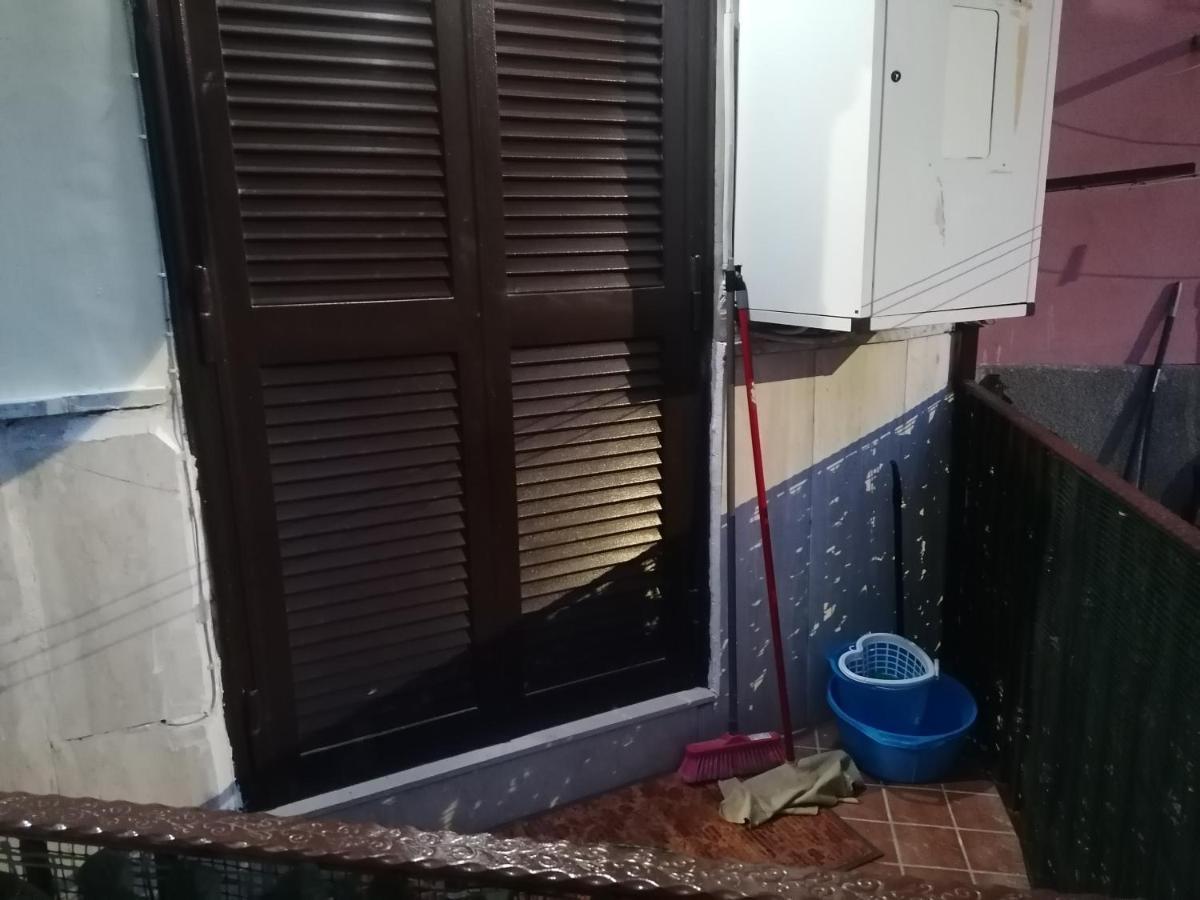 Casa Amelia Bed & Breakfast Napoli Bagian luar foto
